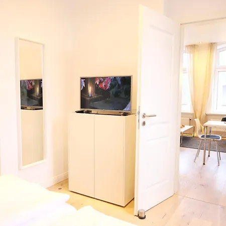 Boetticher Str. 9, W3, Weesterloen 公寓 *