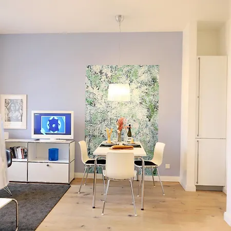 Boetticher Str. 9, W3, Weesterloen Βέστερλαντ